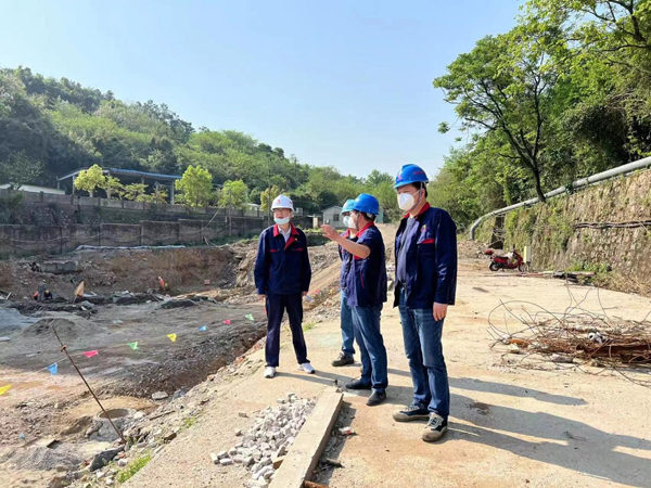 公司黨委書記檢查指導冬瓜山銅礦尾礦遠程輸送與制備固化回填項目建設工作 公司黨委書記檢查指導冬瓜山銅礦尾礦遠程輸送與制備固化回填項目建設工作